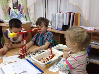 Подъемный кран сделали сами