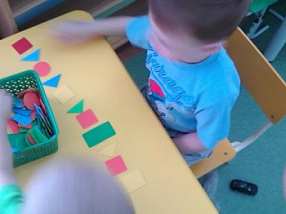 Мы играем и развиваемся.