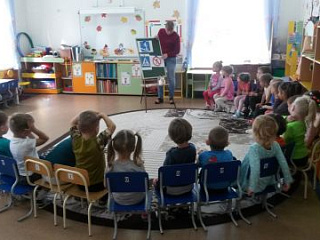 Занимательная деятельность «Дорожные знаки» 