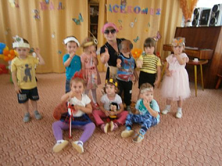 Бал насекомых