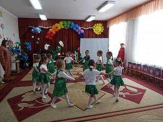 Праздник русской березки