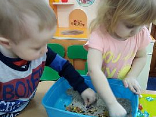 «Живые картинки на песке»