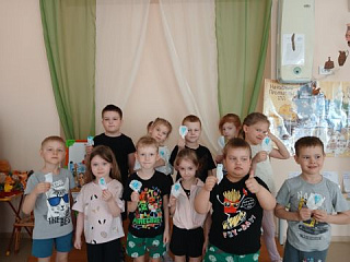 "Весенний калейдоскоп".