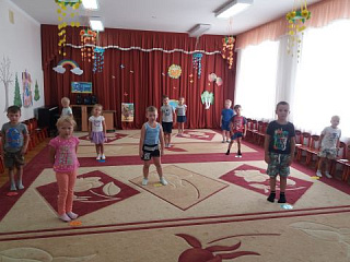 Песни  Родине  поем
