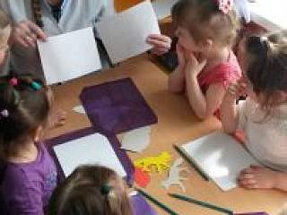 Эксперимент - игра "Волшебная бумага"